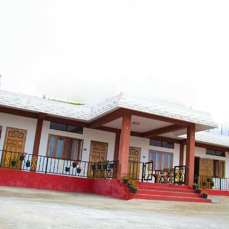 Cherish Guest House 체라푼지 외부 사진